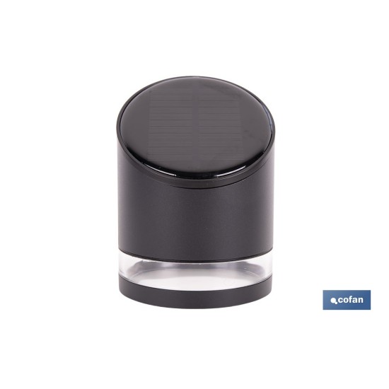 APLIQUE LED SOLAR NEGRO CON SENSOR 3,7 V 1,2 Ah IP65 3000 K 120 X 90 X 120 MM