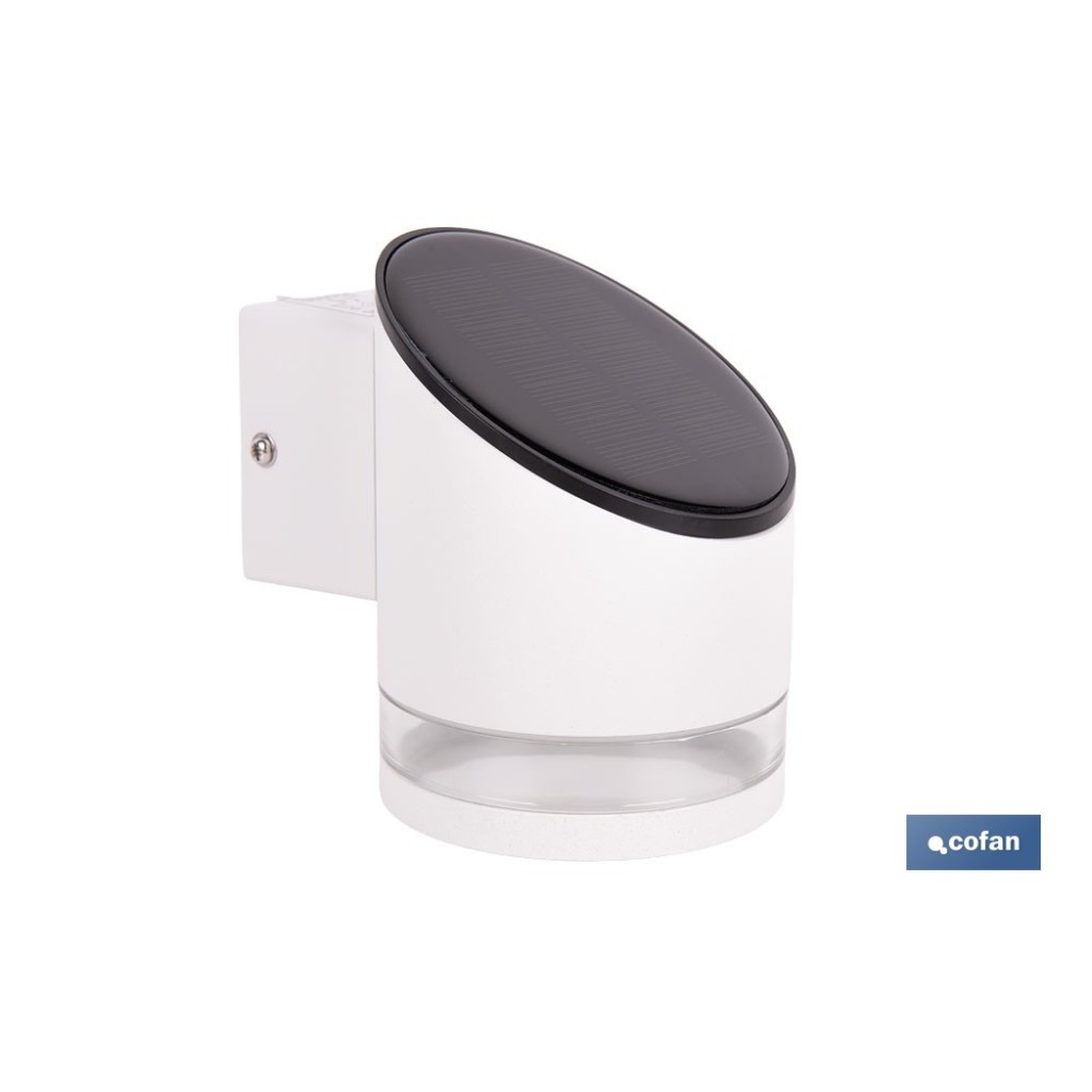 APLIQUE LED SOLAR BLANCO CON SENSOR 3,7 V 1,2 Ah IP65 3000 K 120 X 90 X 120 MM