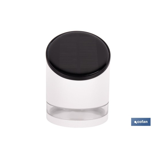 APLIQUE LED SOLAR BLANCO CON SENSOR 3,7 V 1,2 Ah IP65 3000 K 120 X 90 X 120 MM