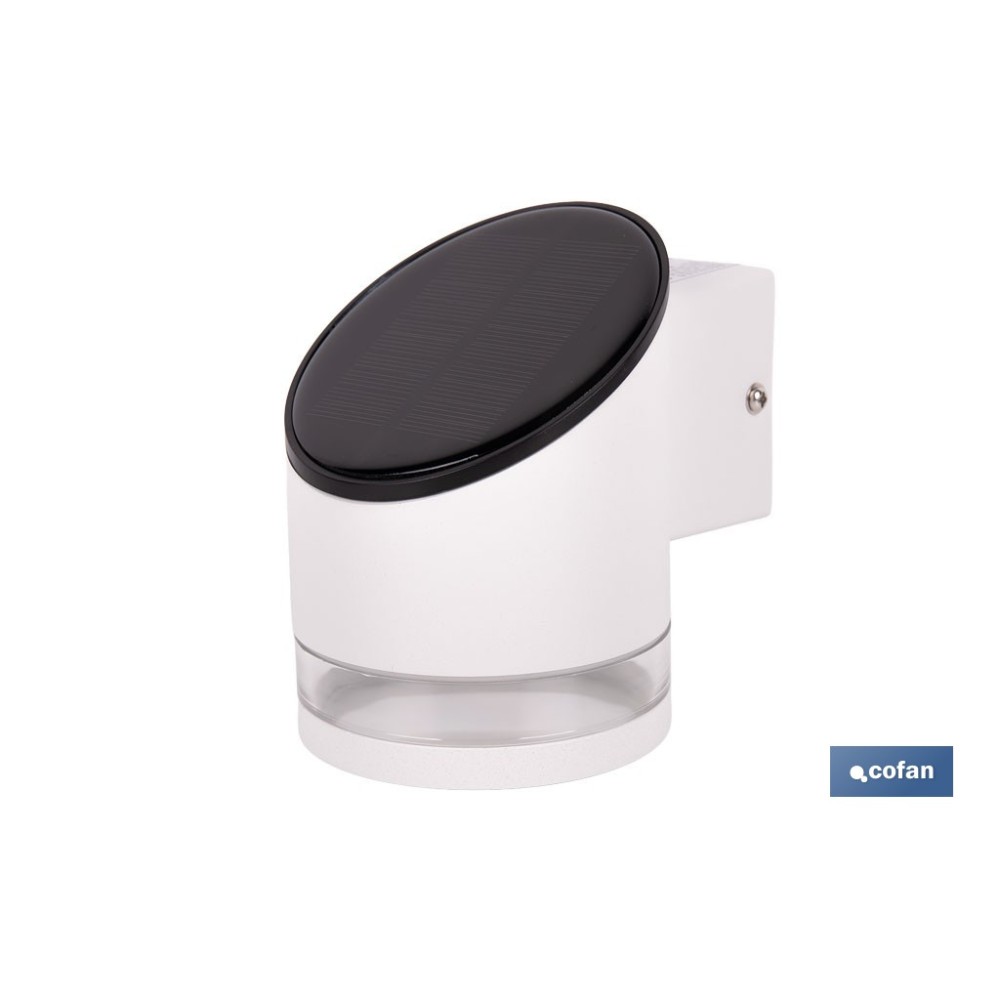 APLIQUE LED SOLAR BLANCO CON SENSOR 3,7 V 1,2 Ah IP65 3000 K 120 X 90 X 120 MM