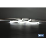 TIRA LED DE NEÓN 8 W IP65 700 LM 5 M