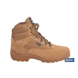 BOTA DE TREKKING NATURAL MODELO ARACENA TALLA 40