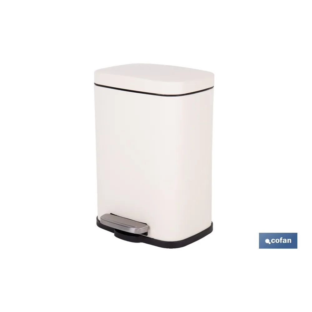 CUBO DE BASURA BEIGE CON PEDAL Y CUBO INTERIOR 5 L 21 X 18,5 X 30 CM