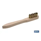 Cepillo de alambre latonado para bujías| 3 filas de alambre | Longitud 150 mm