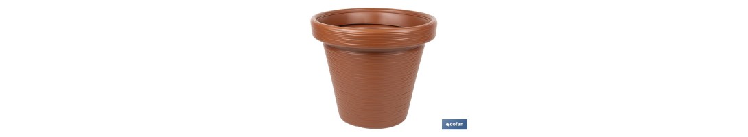 Macetas decorativas con diseño rayado | Color: terracota | Resistentes a los rayos UV | Material: Polietileno de alta densidad 