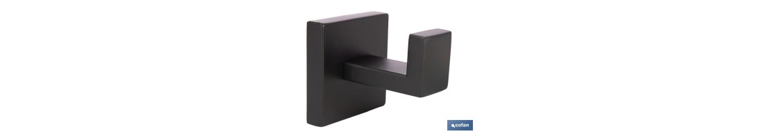 Percha negra mate | Material: acero inoxidable | Diseño cuadrado | Kit de fijación incluido | Medidas: 5,5 x 6 x 5,5 cm