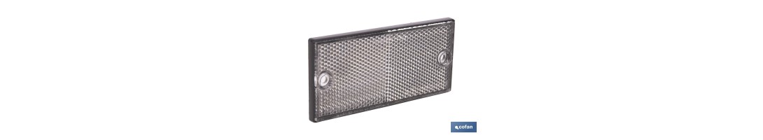 Catadióptrico rectangular con agujeros | Tornillos no incluidos | Producto homologado | Disponible en 3 colores diferentes | Me