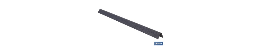 Cantonera de espuma de tipo L | Material: polietileno | Longitud: 1 m | Color: gris | Protección de aristas y bordes