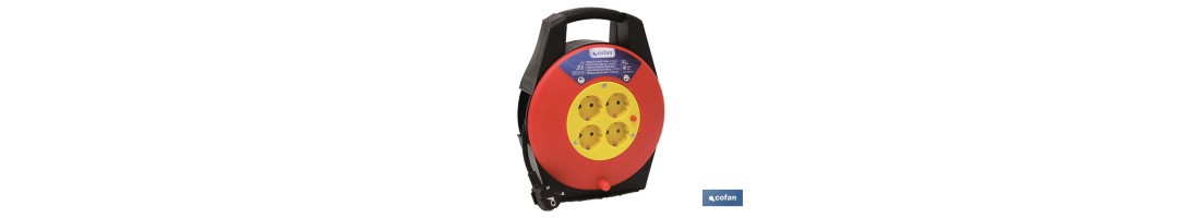 Enrollacables de 4 tomas | Longitud del cable 20 m | Sección cable 3 x 1,5 mm
