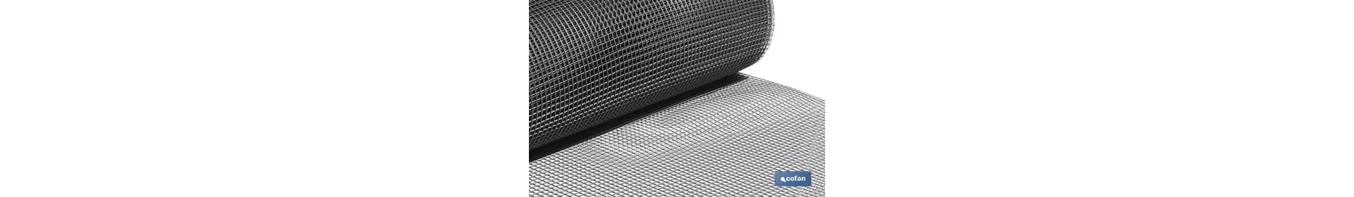 Malla de PVC | Hueco cuadrado de 10 mm | Color gris plata | Medida 1 x 25 m