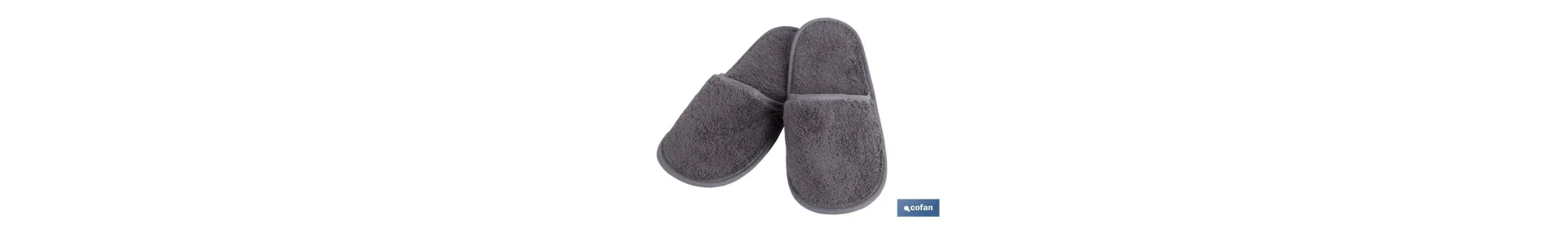 Zapatilla Baño | Color Gris Antracita | Modelo Piedra | 100% Algodón | Gramaje 500g/m² | Talla M o L