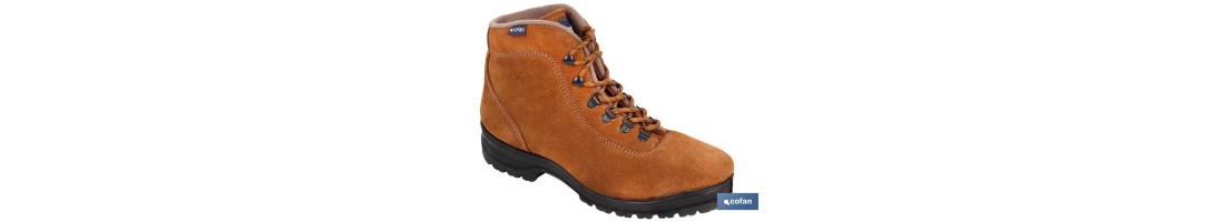 Bota Trekking | Piel de Serraje | Modelo Nijar | Color Camel | Suela Antideslizante