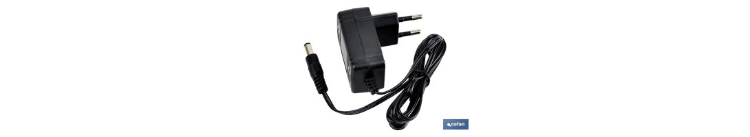 Cargador de batería para cortacésped manual Cofan | Potencia 3,6 V | Potencia máxima 5,5 V